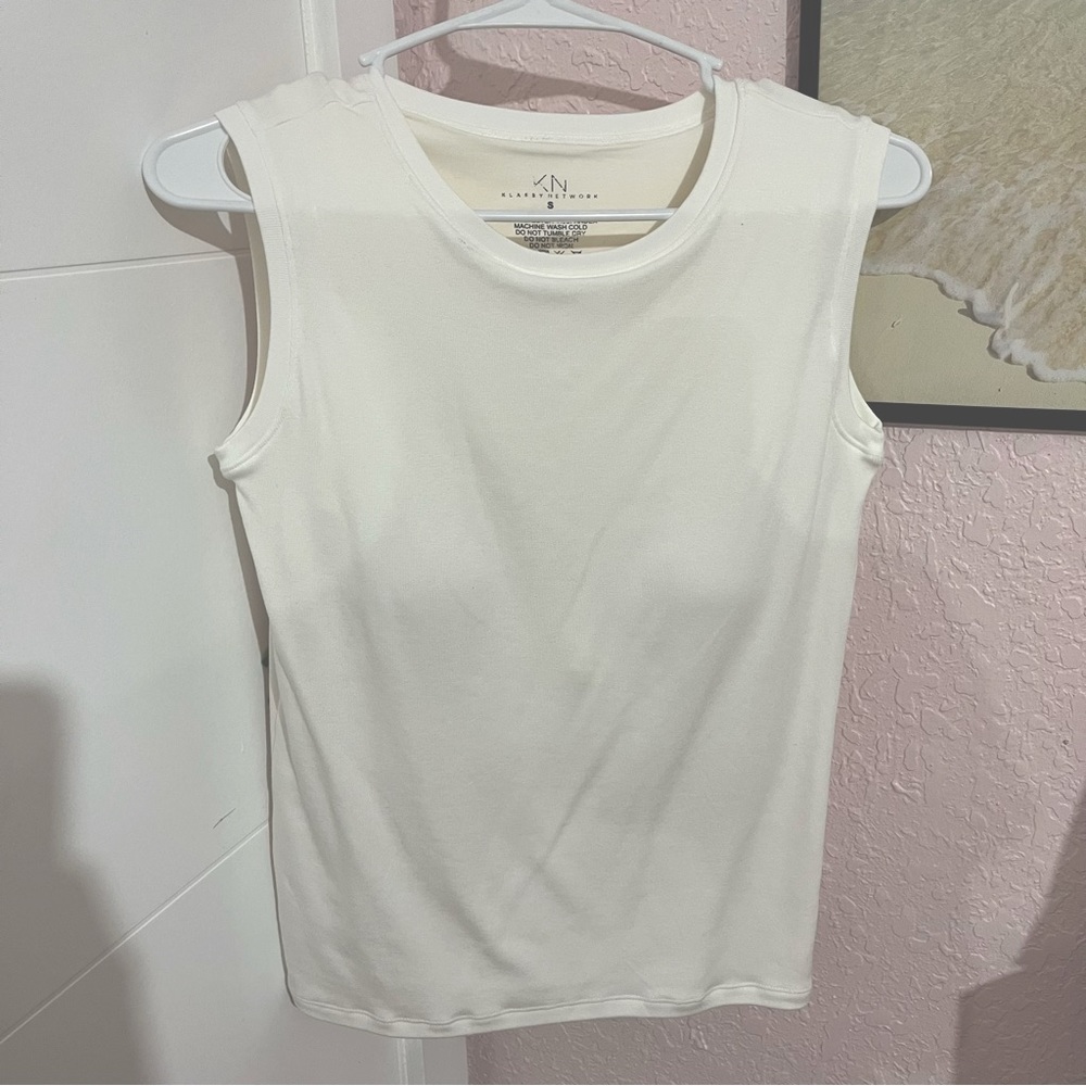 Klassy Network Muscle Tee in White with Built in bra.